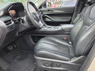 2023 INFINITI QX60 LUXE AWD