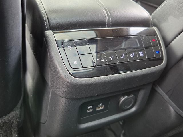 2023 INFINITI QX60 LUXE AWD