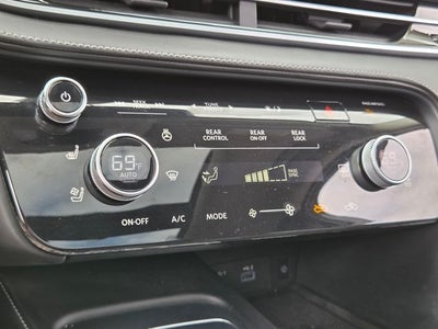 2023 INFINITI QX60 LUXE AWD