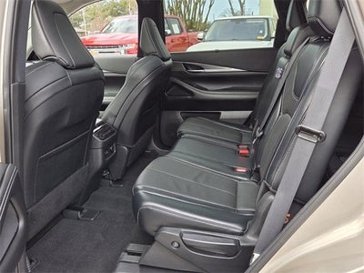 2023 INFINITI QX60 LUXE AWD