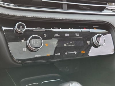 2023 INFINITI QX60 LUXE AWD