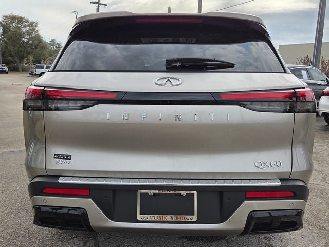 2023 INFINITI QX60 LUXE AWD