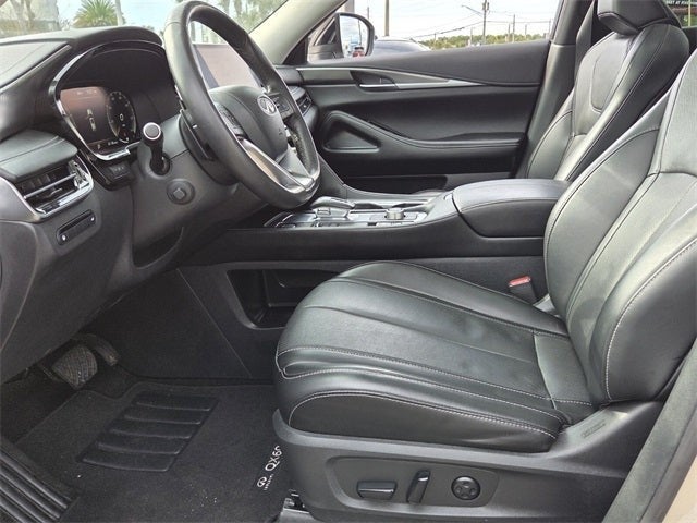 2023 INFINITI QX60 LUXE AWD
