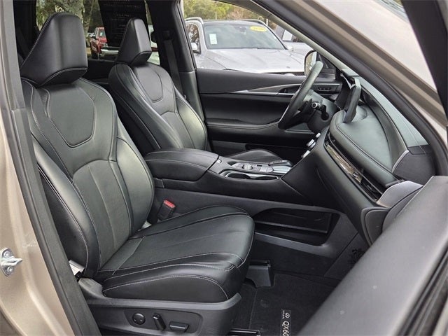 2023 INFINITI QX60 LUXE AWD