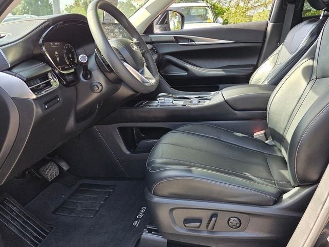 2023 INFINITI QX60 LUXE AWD