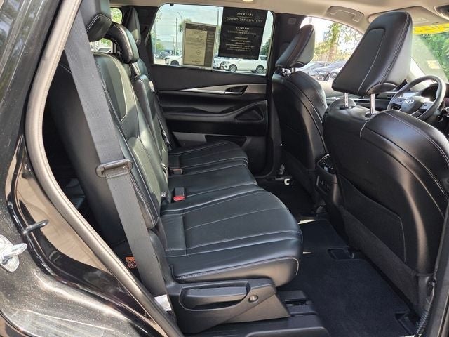 2023 INFINITI QX60 LUXE AWD