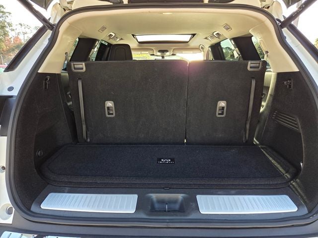 2023 INFINITI QX60 LUXE AWD