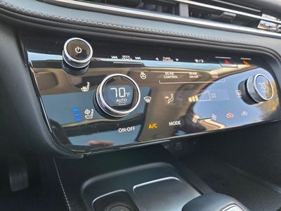 2023 INFINITI QX60 LUXE AWD