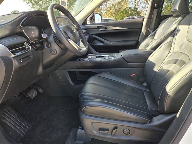 2023 INFINITI QX60 LUXE AWD