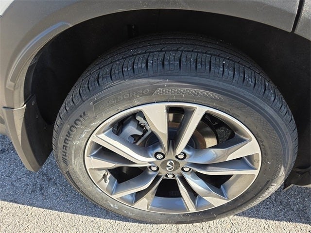 2023 INFINITI QX60 LUXE AWD