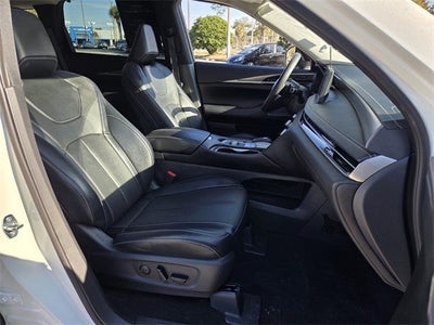 2023 INFINITI QX60 LUXE AWD