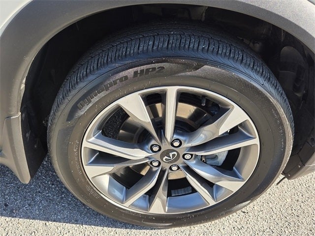 2023 INFINITI QX60 LUXE AWD