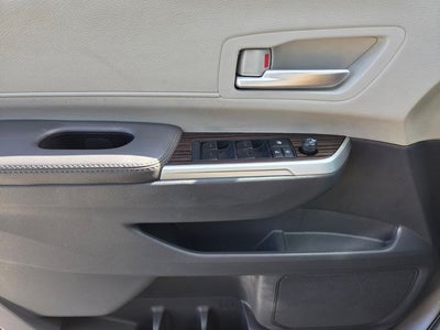 2023 Toyota Sienna XLE 8 Passenger