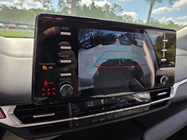 2023 Toyota Sienna XLE 8 Passenger