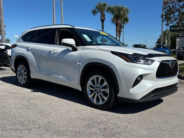2022 Toyota Highlander Limited
