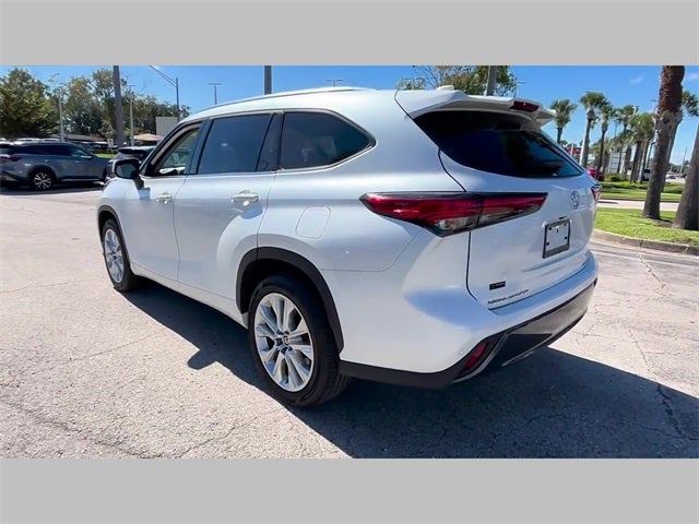 2022 Toyota Highlander Limited
