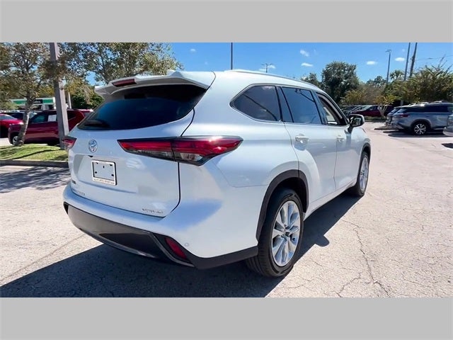 2022 Toyota Highlander Limited