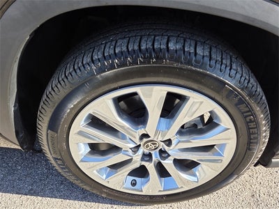 2022 Toyota Highlander Limited