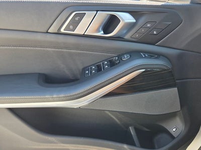 2025 BMW X5 xDrive50e