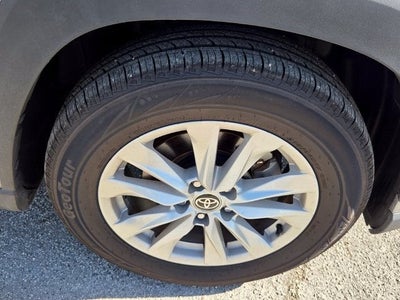 2023 Toyota Corolla Cross LE