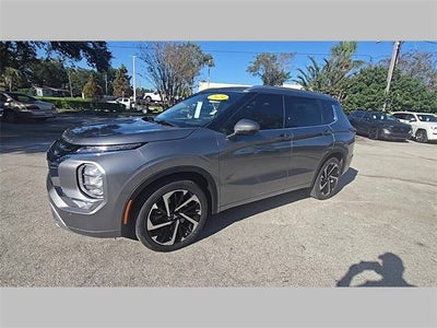 2023 Mitsubishi Outlander SEL Black Edition