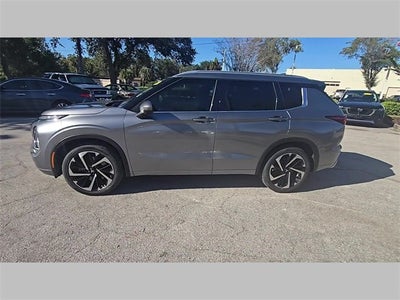 2023 Mitsubishi Outlander SEL Black Edition