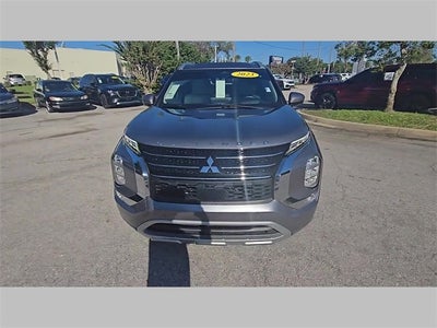 2023 Mitsubishi Outlander SEL Black Edition