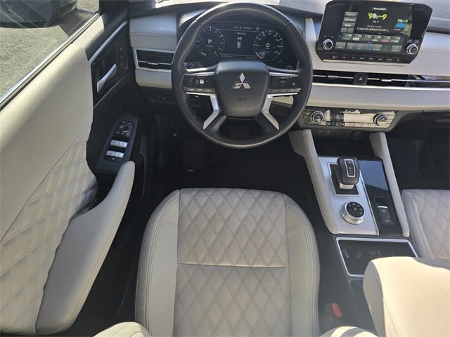 2023 Mitsubishi Outlander SEL Black Edition