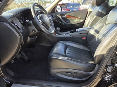 2016 INFINITI QX50 Base