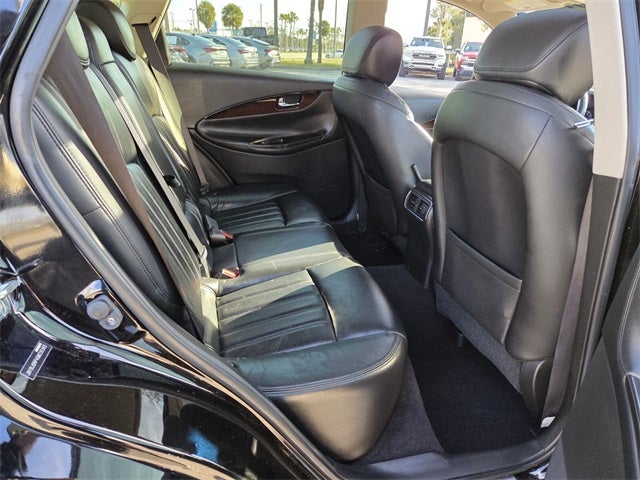 2016 INFINITI QX50 Base