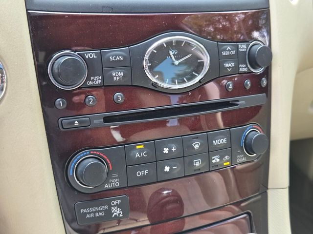 2016 INFINITI QX50 Base