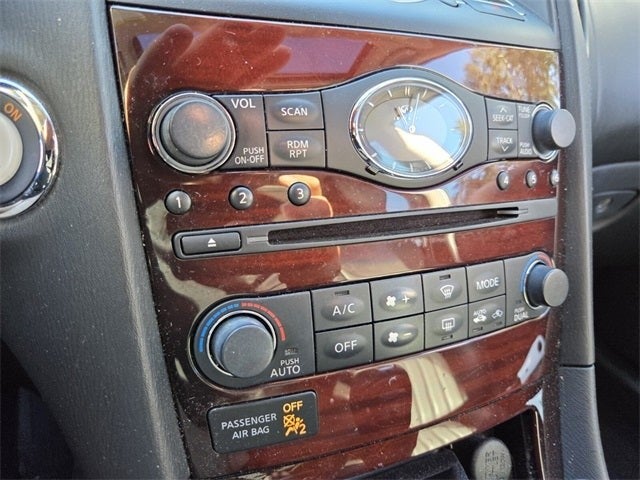 2016 INFINITI QX50 Base