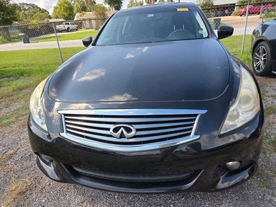 2015 INFINITI Q40 Base