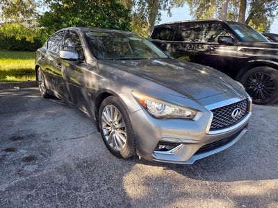 2018 INFINITI Q50 LUXE