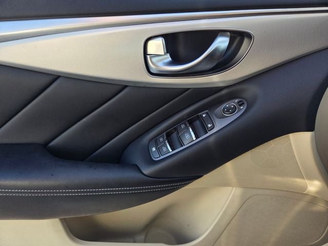 2020 INFINITI Q50 LUXE
