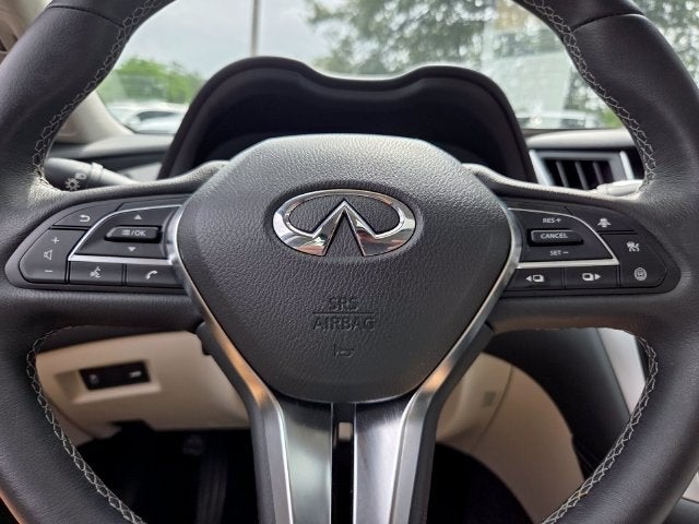 2023 INFINITI Q50 LUXE RWD