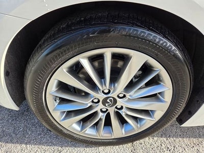 2023 INFINITI Q50 LUXE RWD