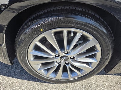 2023 INFINITI Q50 LUXE RWD