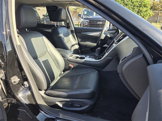 2023 INFINITI Q50 LUXE RWD