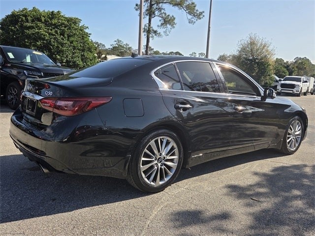 2023 INFINITI Q50 LUXE RWD