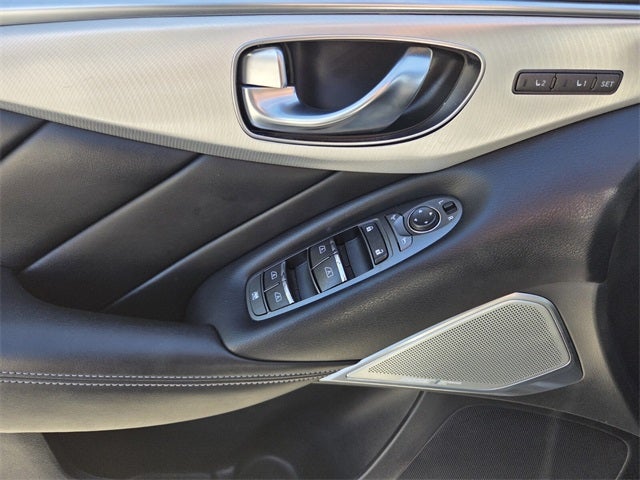 2023 INFINITI Q50 LUXE AWD