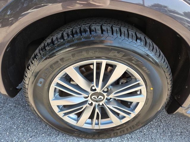 2022 INFINITI QX80 LUXE 4WD