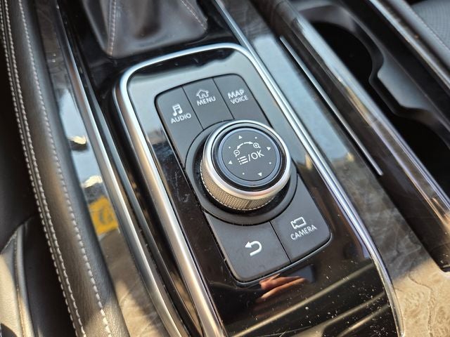 2022 INFINITI QX80 LUXE 4WD