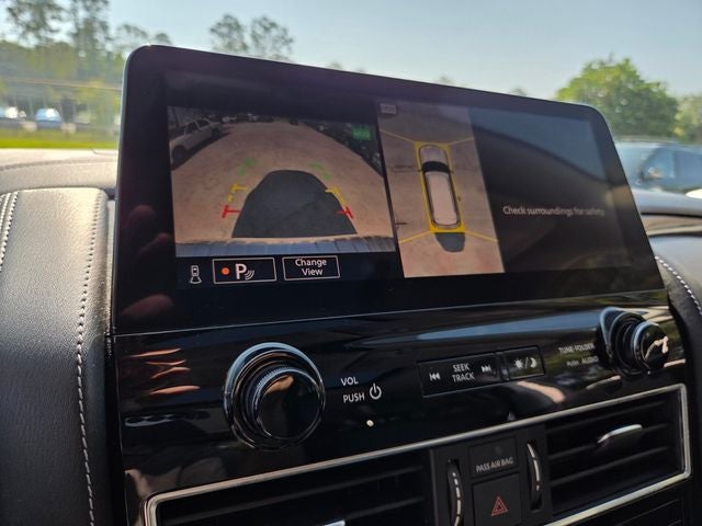 2022 INFINITI QX80 LUXE 4WD