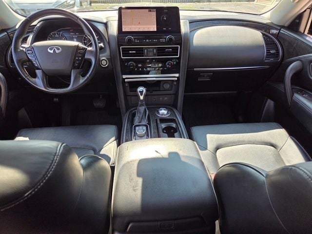 2022 INFINITI QX80 LUXE 4WD