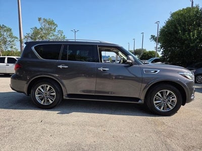 2022 INFINITI QX80 LUXE 4WD