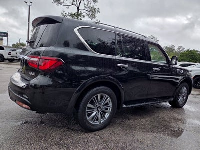 2022 INFINITI QX80 LUXE 4WD
