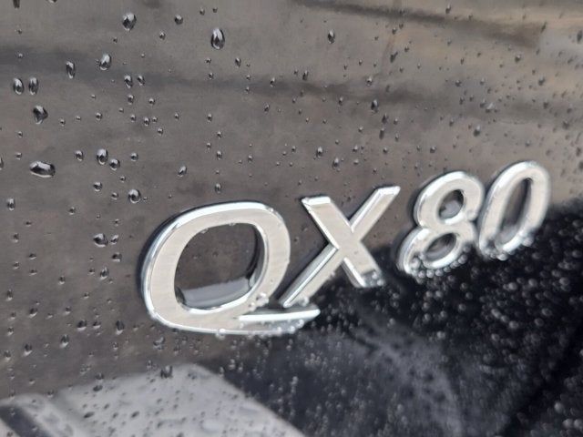 2022 INFINITI QX80 LUXE 4WD