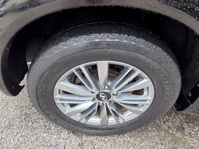 2022 INFINITI QX80 LUXE 4WD