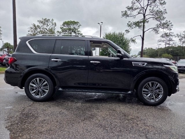 2022 INFINITI QX80 LUXE 4WD